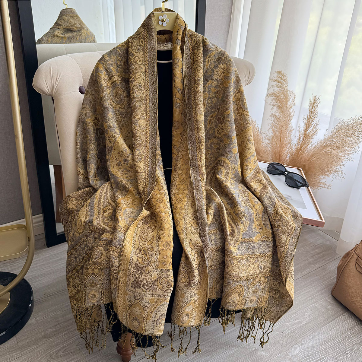Ethnic Fashion Designers - 2025 Desain Selimut Rumbai Gaya Etnik