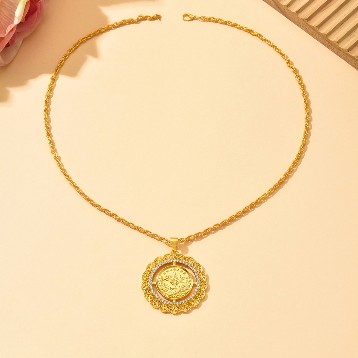 Ethnic Wear Fashion Designer - Kalung Koin Emas Vintage Rantai Pilin