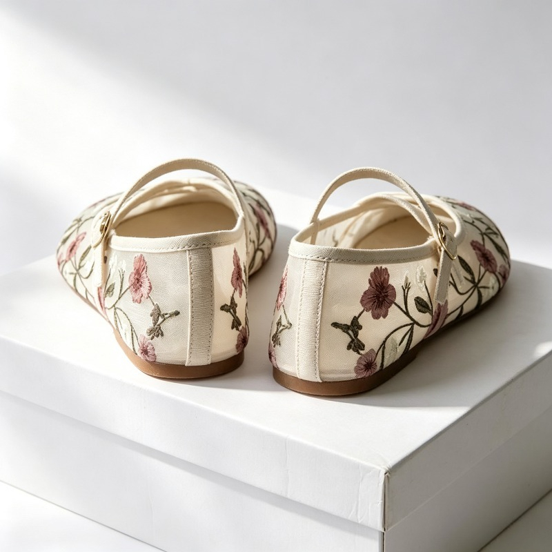 Sandal Merek Sejuk Wanita Flat - Ethnic Fashion Brand ulasan dan harga