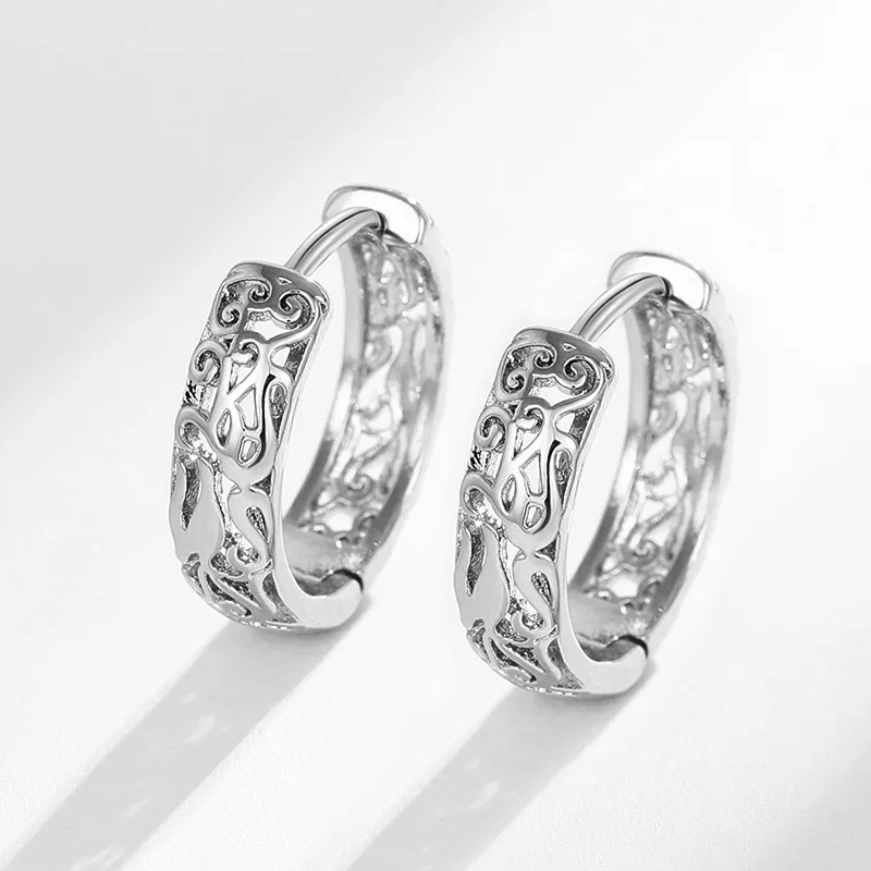 Anting Desain Berongga Eropa d - Ethnic Wear Fashion Designer ulasan dan harga